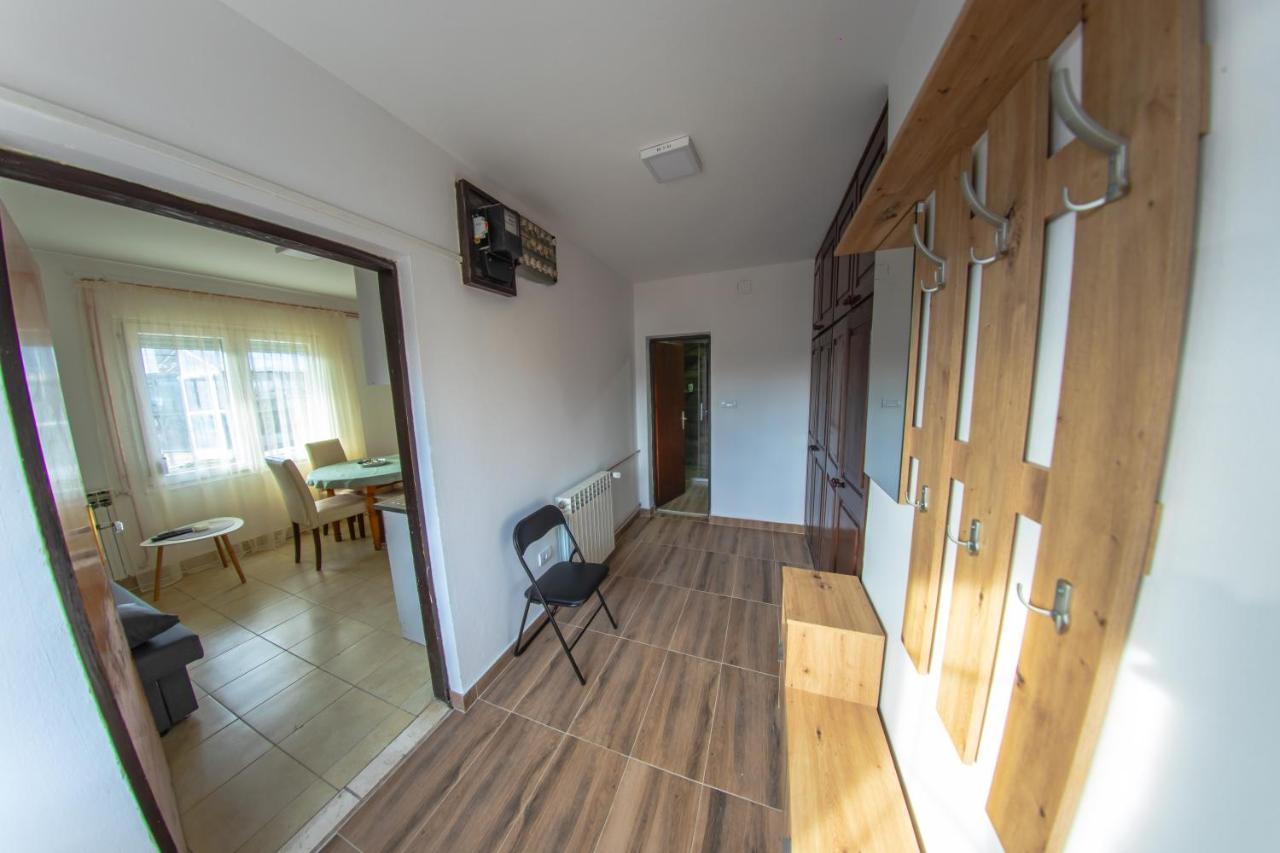 Apartman Kokin Brod Exterior foto